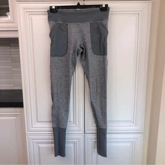 Ivivva by Lululemon reversible girl’s leggings - Picture 1 of 13